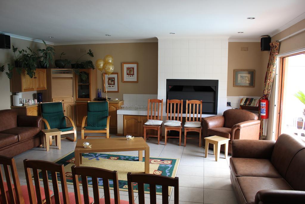Old Oak Guest House 벨빌 외부 사진