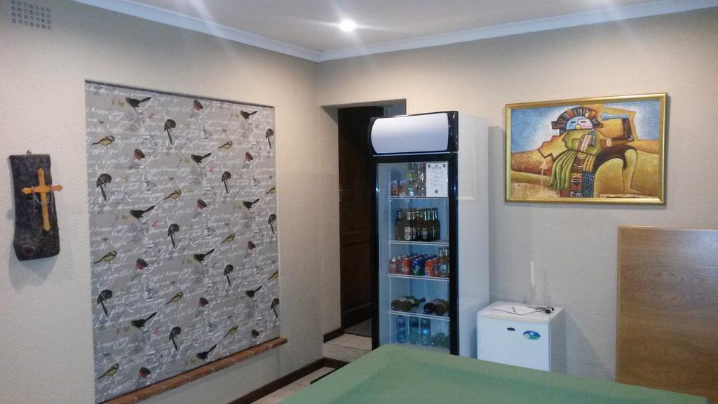 Old Oak Guest House 벨빌 외부 사진